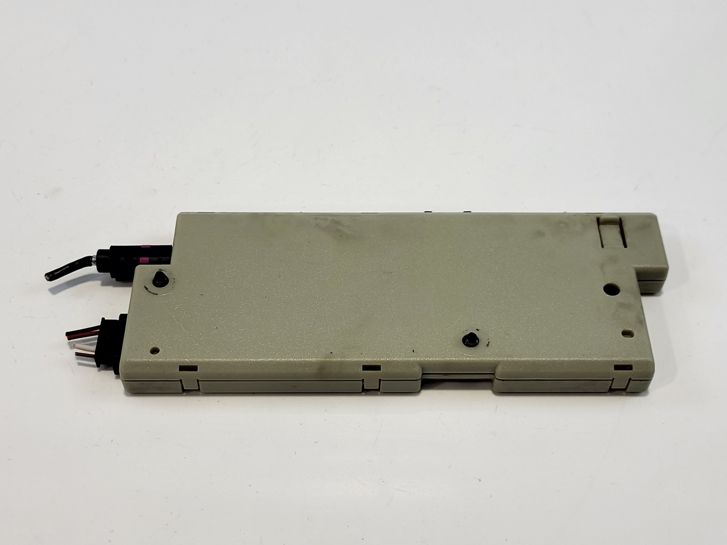 BMW F01 740D XDR, antenna amplifier diversity, 65209346816 